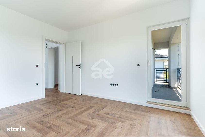 Casă cu 4 camere în Juc-Herghelie