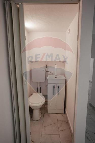 Spațiu comercial, de 71 mp, în Central