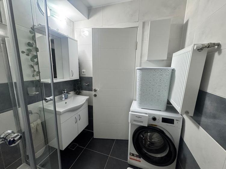 Proprietar inchiriez ap 2 camere, piscina, parcare - 5