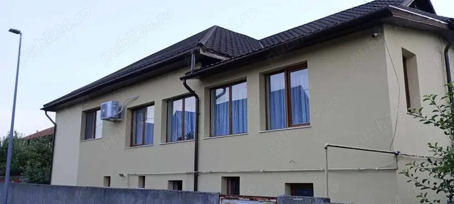 Casă cu 6 camere în Baia Sprie