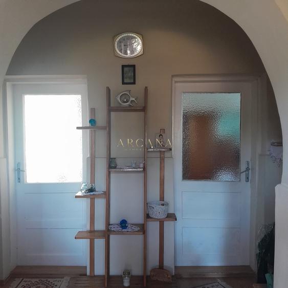 Casă individuală cu 2 camere cu Teren 10126 Mp în Jibou
