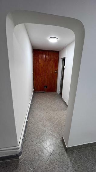 Spațiu comercial, de 34 mp, în Micro 6
