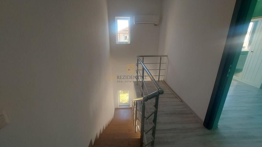 Duplex cu 3 camere cu Canalizare în Berceni