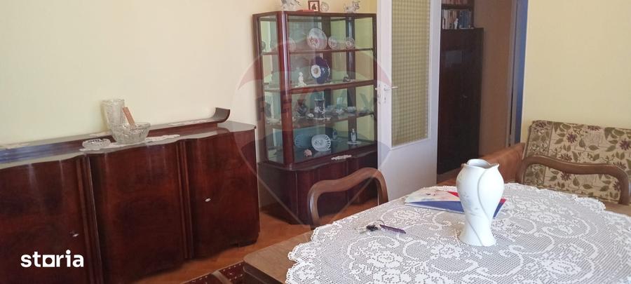 Apartament cu 2 camere semidecomandat în Aurel Vlaicu