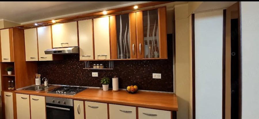 Apartament cu 2 camere semidecomandat în Uric