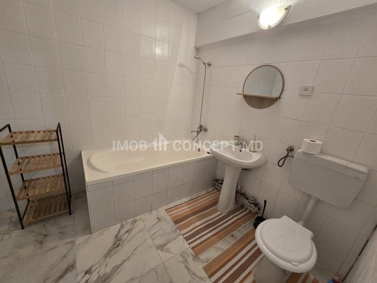 Garsonieră semidecomandată, mobilată în Republicii