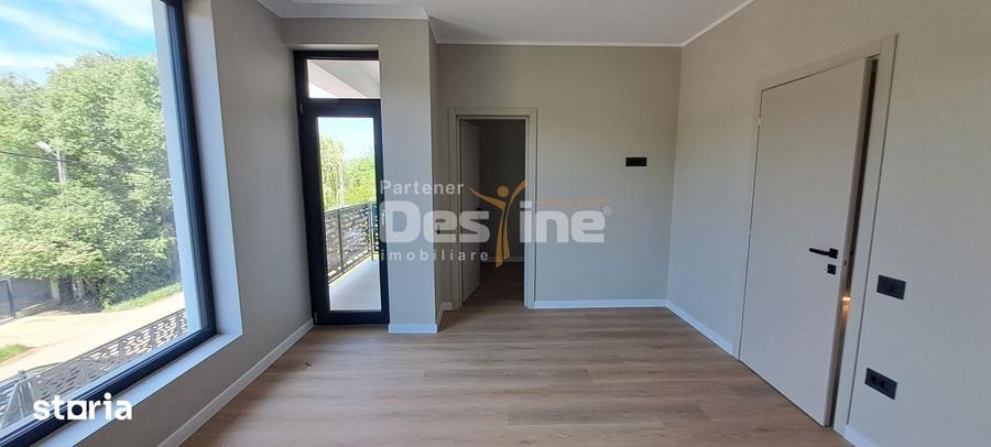Casă cu 4 camere cu Teren 500 Mp în Bârnova