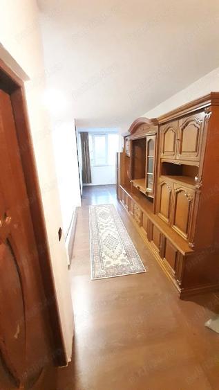 Garsoniera Motru 32 m2 ,etajul 1 ,confort 1 in bloc de caramida - 2