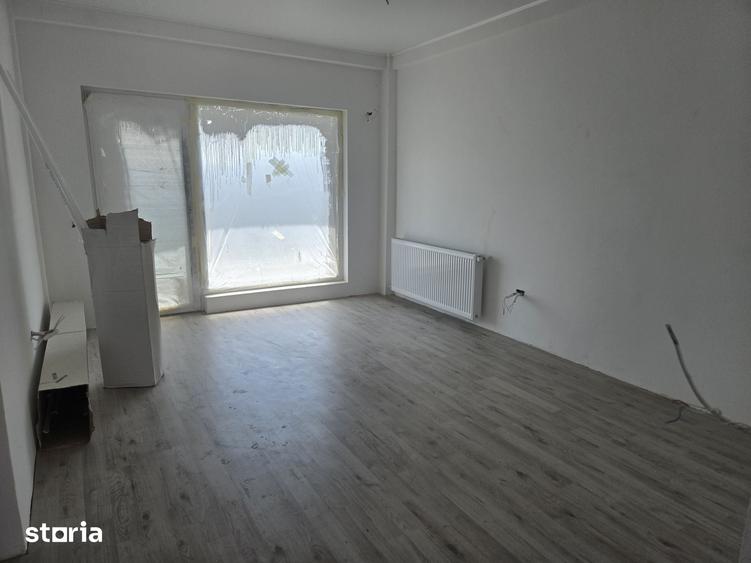 Casă cu 3 camere cu Teren 180 Mp în Central