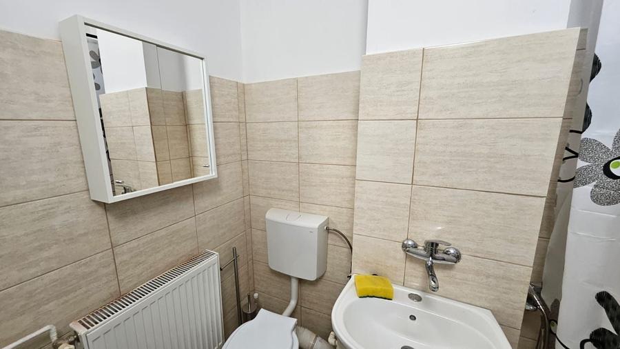 Inchiriez apartament 2 camere - 6