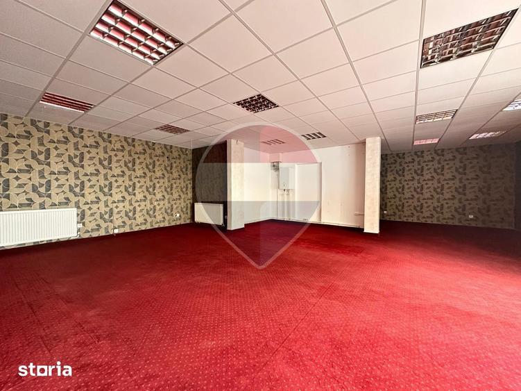 Spațiu comercial, de 70 mp, în Central