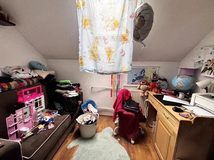 Casă cu 3 camere cu Teren 249 Mp în Biharia