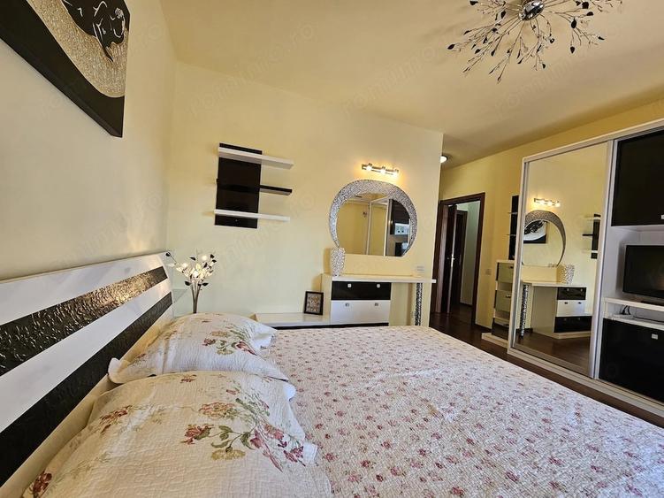 Apartament cu 3 camere semidecomandat în Plevnei