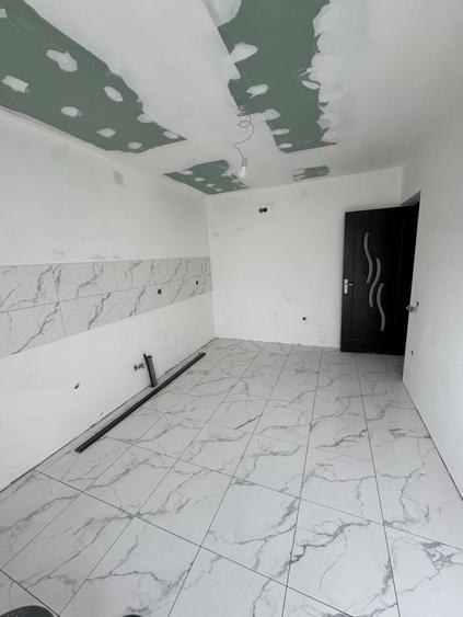 Casă individuală cu 5 camere cu Teren 900 Mp în Palanca