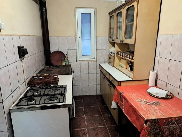 Casă cu 3 camere cu Teren 919 Mp în Dudeștii Vechi
