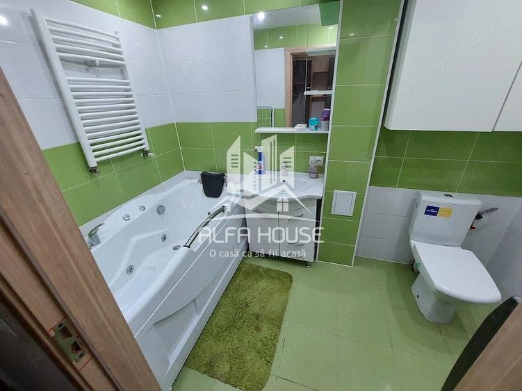 Garsonieră decomandată în Central