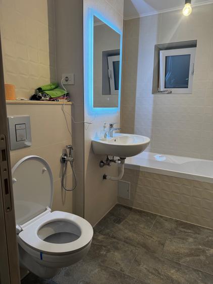 Apartament cu 2 camere decomandat în Buzaului