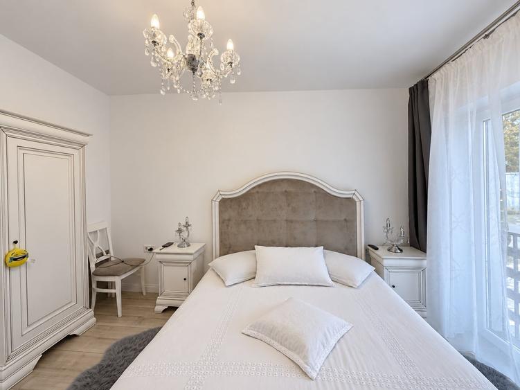 Apartament cu 2 camere decomandat, mobilat în Ștrand