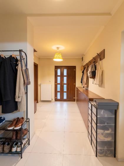 Casă individuală cu 5 camere cu Teren 600 Mp în Fundeni