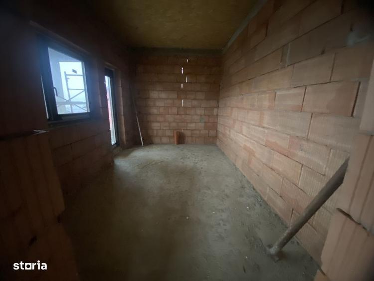Casă cu 4 camere în Ciceu-Giurgești