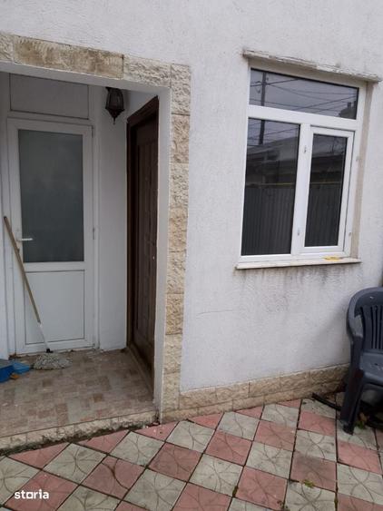 Casă cu 3 camere în Călărași