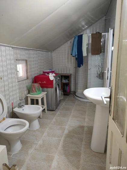 Casă cu 4 camere cu Teren 580 Mp în Ivești
