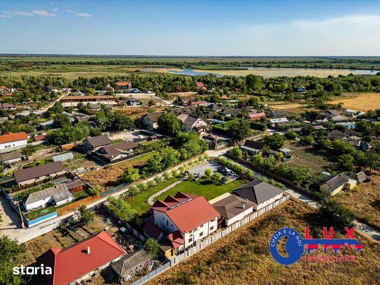 Casă cu Teren 2276 Mp în Murighiol