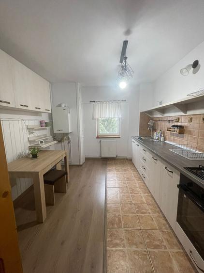 Apartament 3 camere de inchiriat - 8