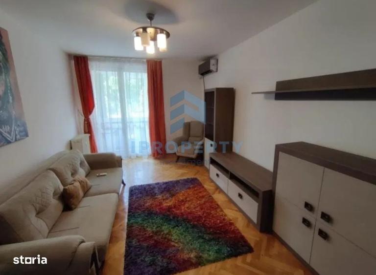 Apartament cu 3 camere în Dristor