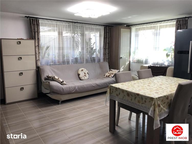Casă cu 3 camere cu Teren 1100 Mp în Pănet