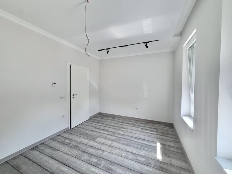 Apartament cu 2 camere decomandat în Giroc