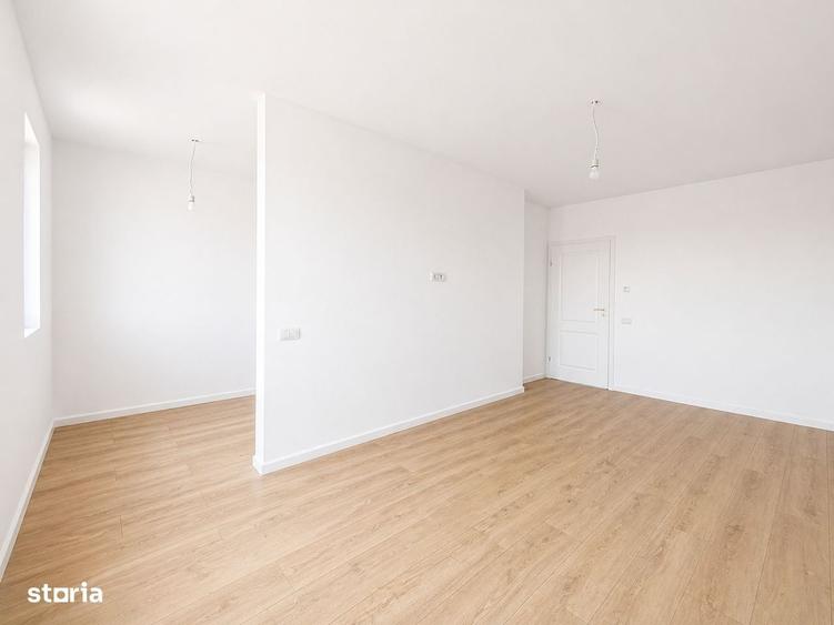 Casă cu 4 camere cu Teren 300 Mp în Central