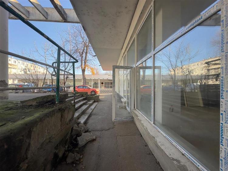 Spațiu comercial, de 60 mp, în Tătărași