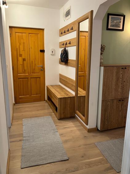 Apartament cu 3 camere decomandat în Micro 16