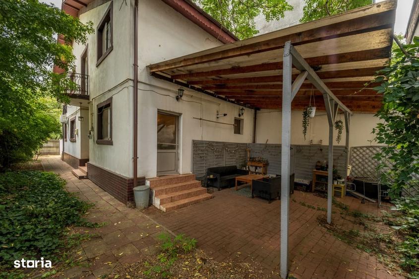 Comision 0% - Vila 5 camere, 4 dormitoare, teren 282mp in Sector 1 - 6