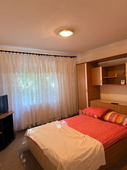 Apartament 2 camere etaj 1 zona Bazar Orizont pret fix - 7