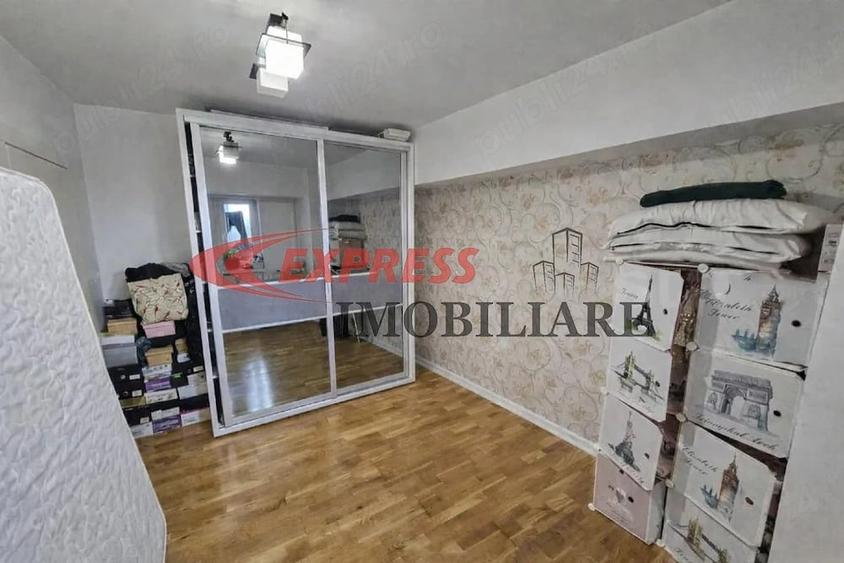 Piata Alba Iulia, Unirii - 1