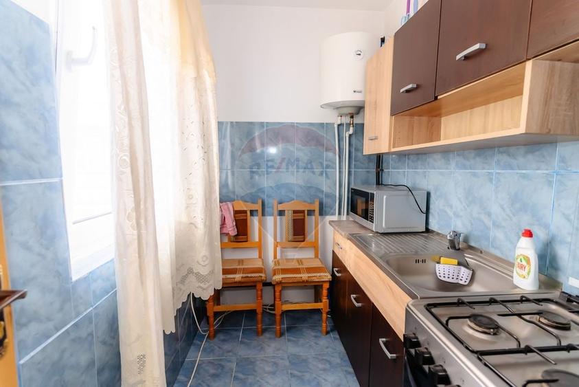 Apartament cu 2 camere semidecomandat, mobilat în Oarja