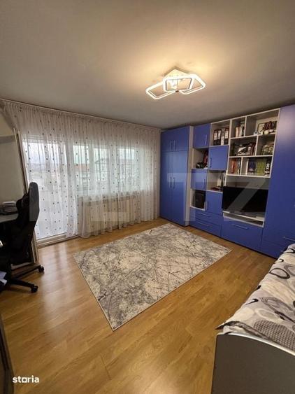 Apartament cu 3 camere decomandat în Obcini