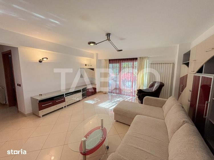 Apartament cu 4 camere decomandat în Central