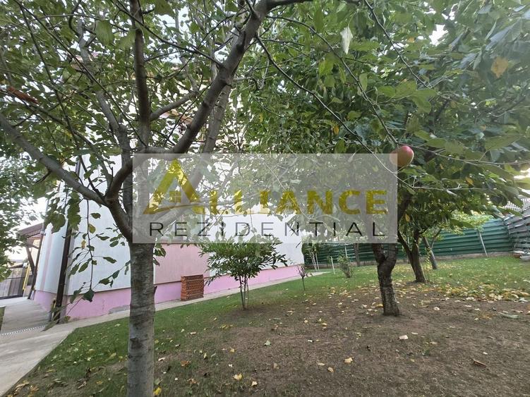 Casă individuală cu 5 camere cu Canalizare în Berceni