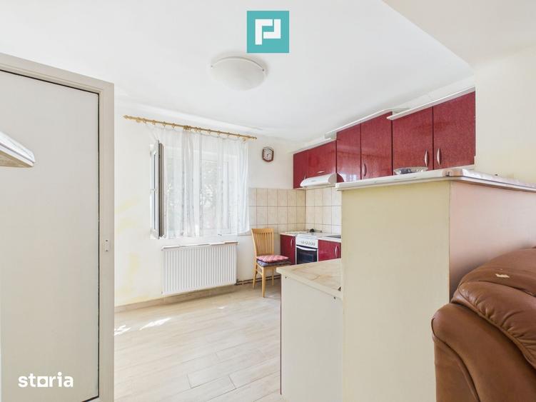 Casă cu 4 camere cu Teren 630 Mp în Central