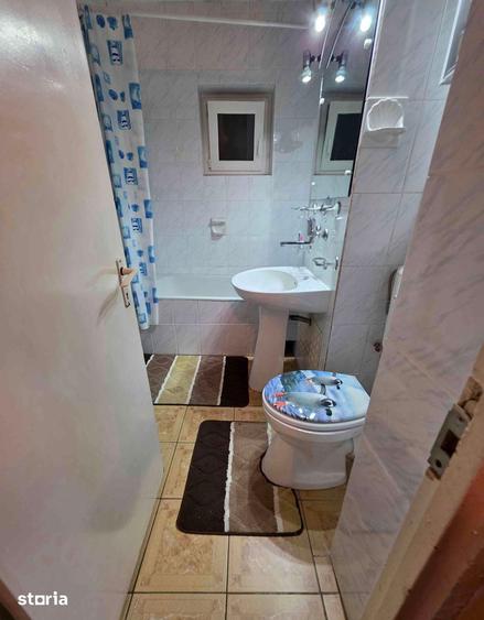 Apartament cu 3 camere în George Enescu