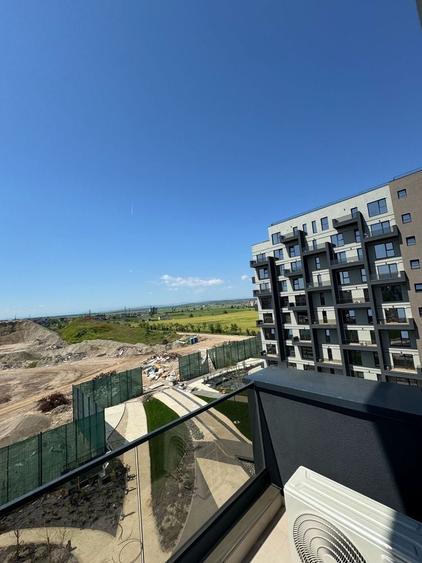 Apartament cu 3 camere decomandat în Satu Nou