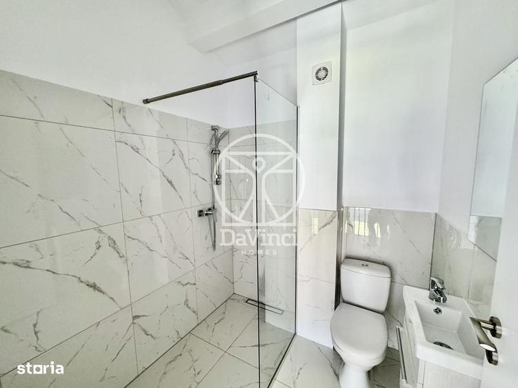 Apartament cu 4 camere în Cristian