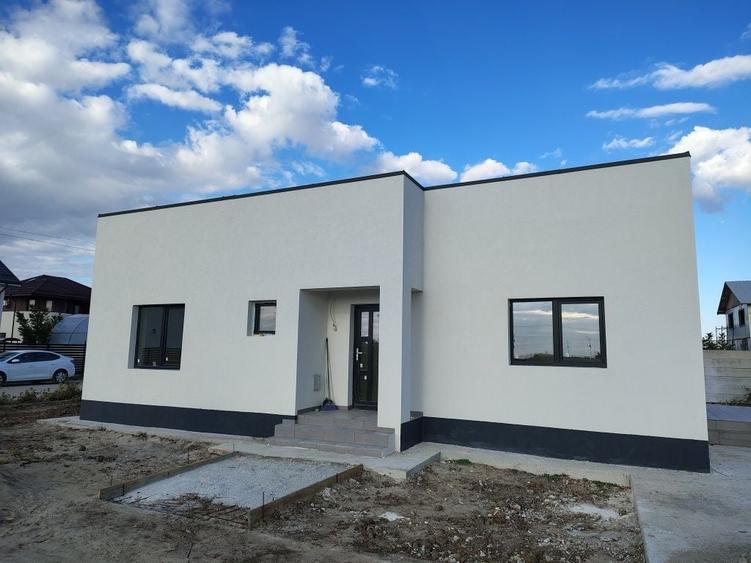 Casă cu 4 camere cu Teren 98 Mp în Berceni