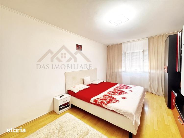 Apartament cu 2 camere decomandat în Traian