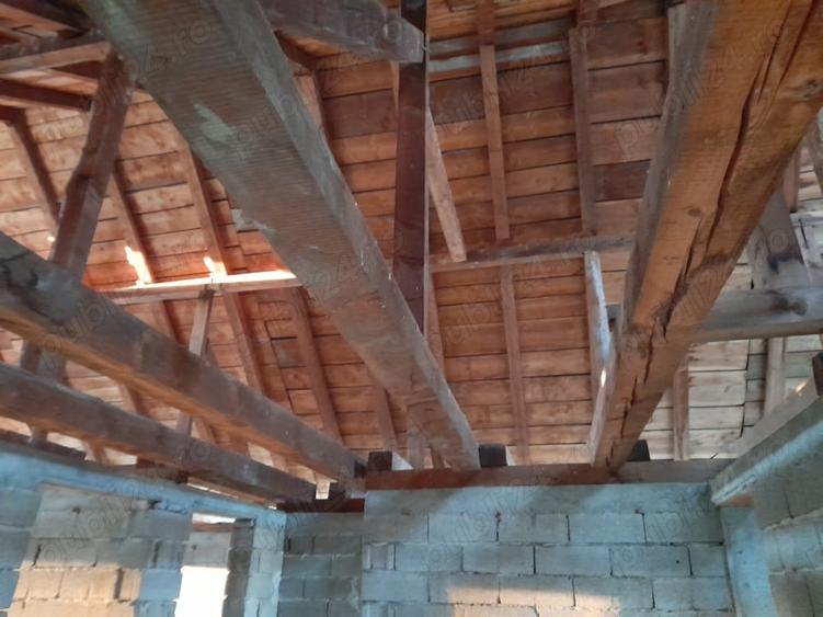 Casă cu 6 camere în Jupa