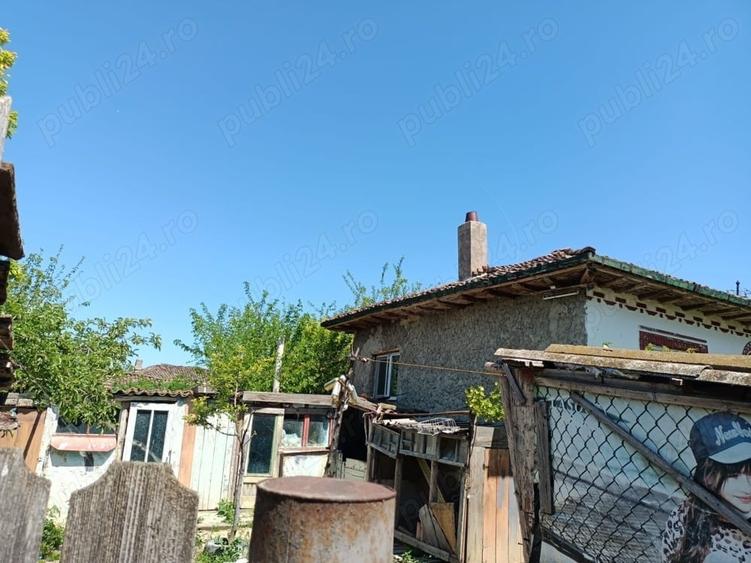 Casă cu 5 camere în Oltina