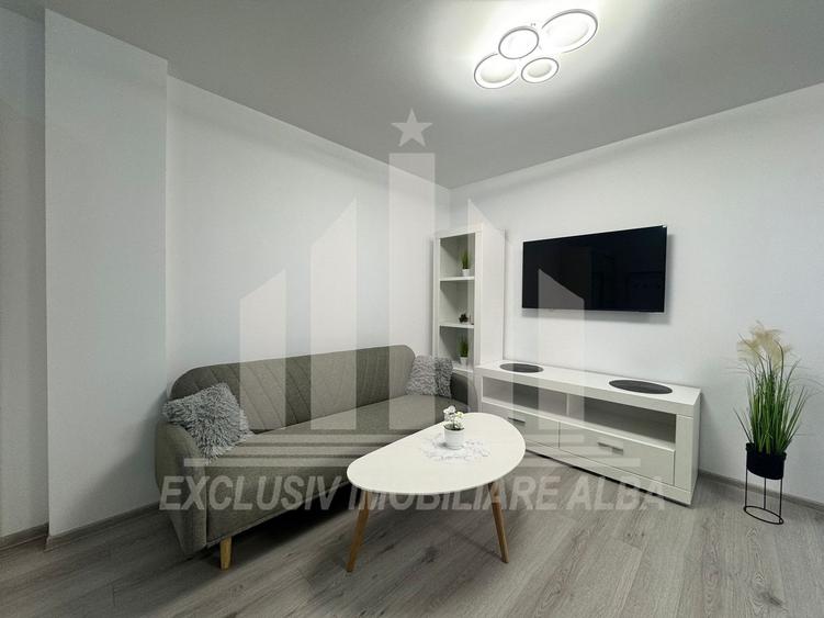 Apartament cu 2 camere decomandat, mobilat în Cetate